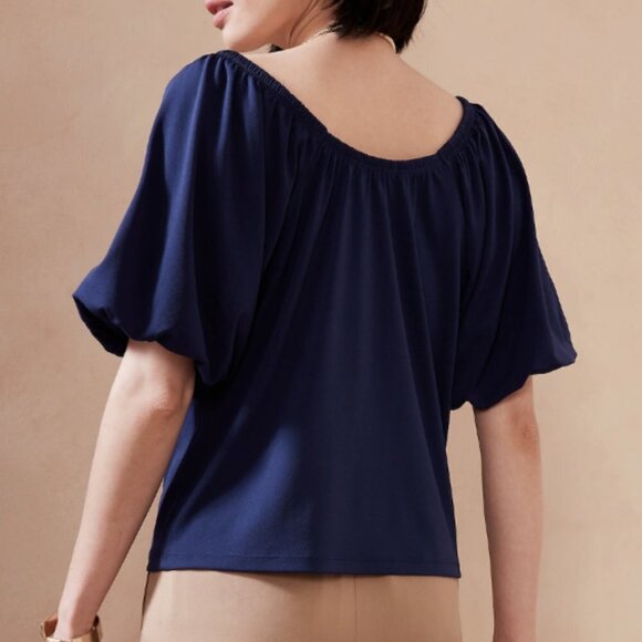 New Puffed Sleeves Top Size XS - Picture 6 of 7